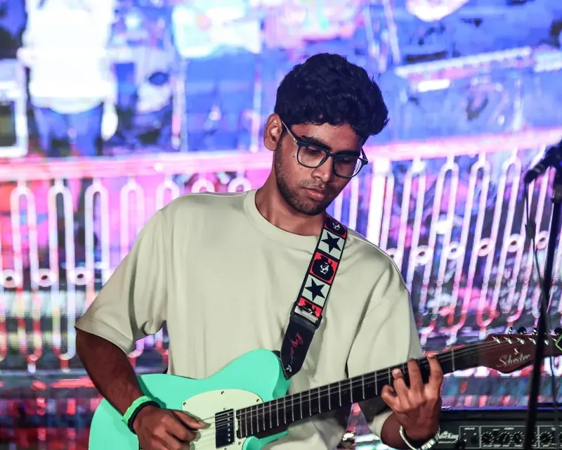 Guitar